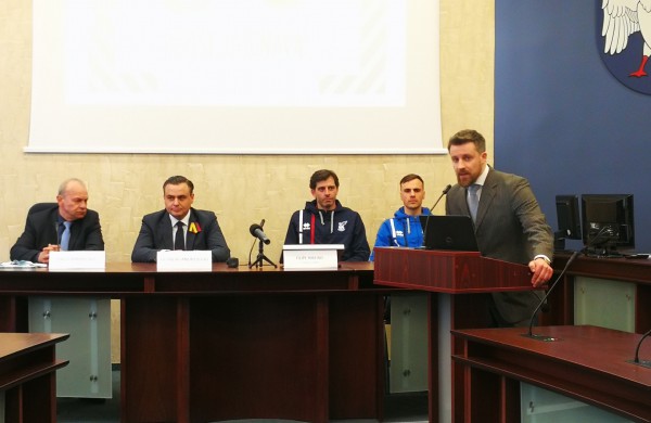 Šiandien FK „Jonava” pristatė naujojo 2018 metų sezono sudėtį ir tikslus 