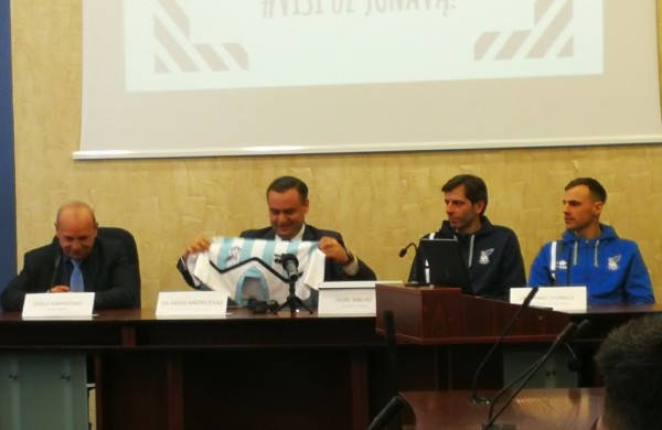 Šiandien FK „Jonava” pristatė naujojo 2018 metų sezono sudėtį ir tikslus 