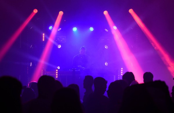 Prieš 10 metų suprojektuota, 6 metus statyta, šiandien Jonavos sporto arena mini vienerių metų sukaktį