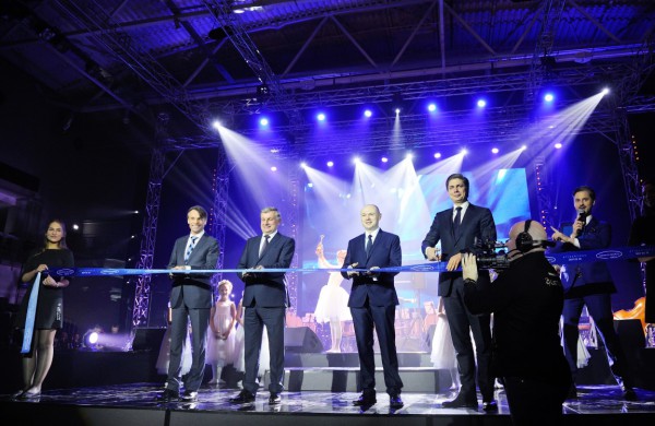 Prieš 10 metų suprojektuota, 6 metus statyta, šiandien Jonavos sporto arena mini vienerių metų sukaktį