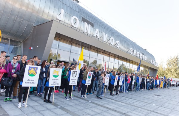 Prieš 10 metų suprojektuota, 6 metus statyta, šiandien Jonavos sporto arena mini vienerių metų sukaktį
