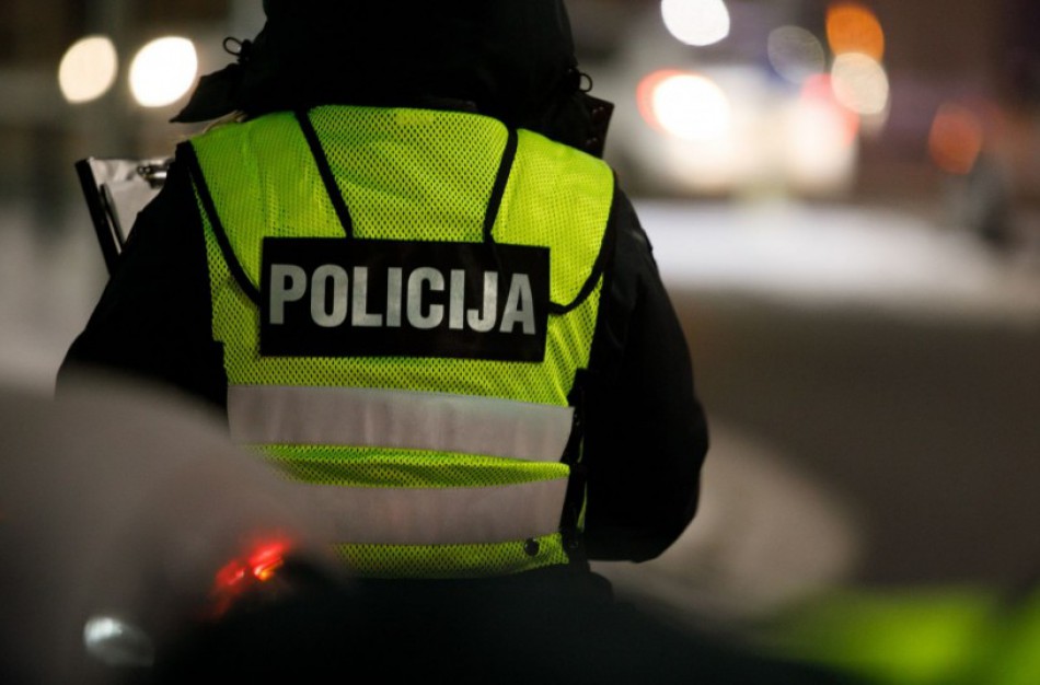  Daugiau nei 50 km/h greitį viršijusiai vairuotojai – bauda ir teisės vairuoti atėmimas