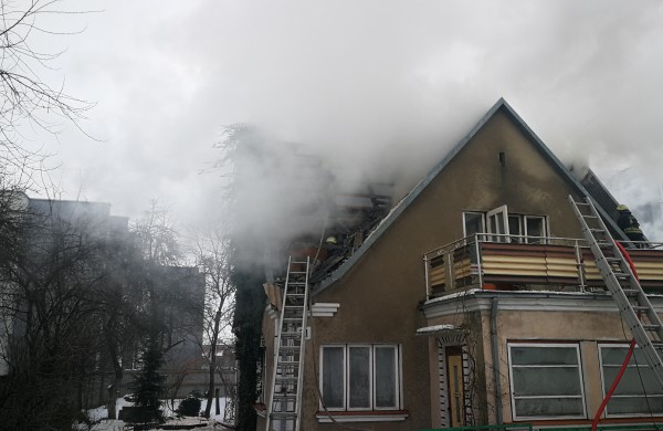 Jonavoje degė gyvenamasis namas 