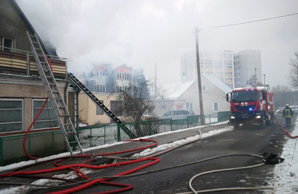 Jonavoje degė gyvenamasis namas 