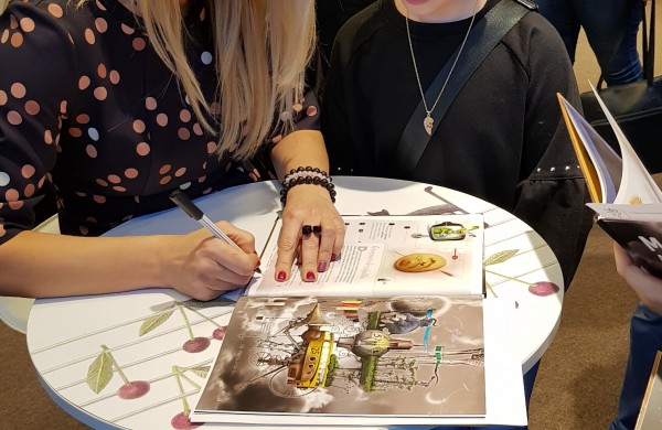 Knygų mugėje pagerbta ir jonavietė 