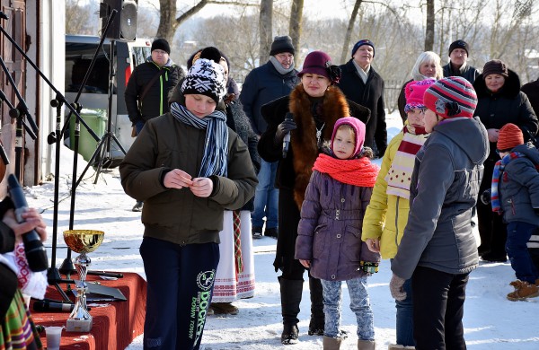 Praūžė, prašurmuliavo Šv. Kazimiero diena Jonavos šv. apašt. Jokūbo parapijoje