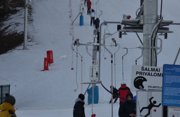 Slidinėjimo trasose – lankytojų antplūdis