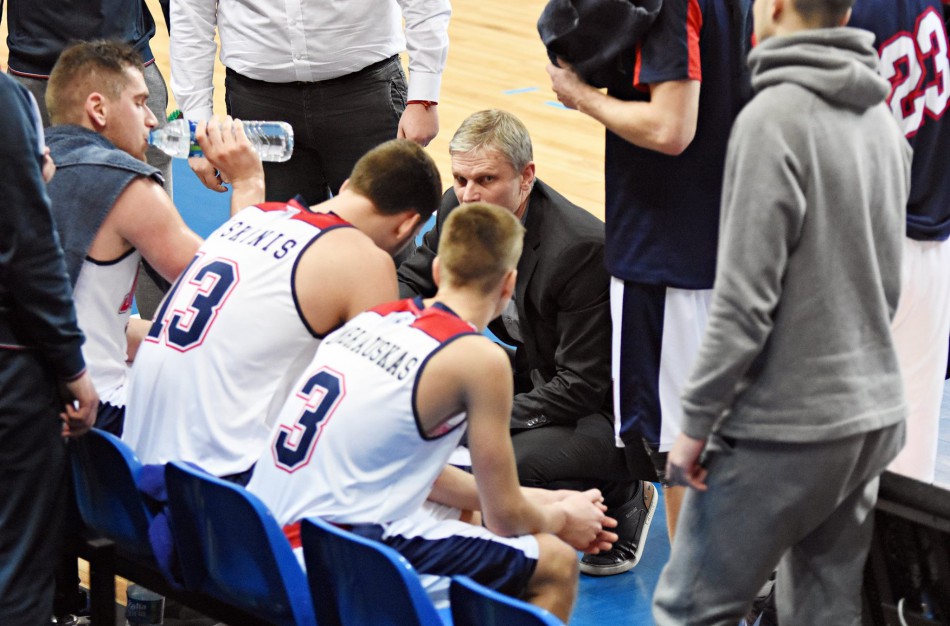 „Jonavos“ krepšininkai reguliarųjį NKL čempionato sezoną užbaigė pralaimėjimu „Telšiams“