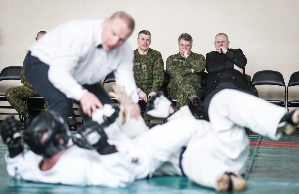 Kovinės savigynos kovų aistros vėl verda ant Lietuvos kariuomenės tatamio Rukloje 