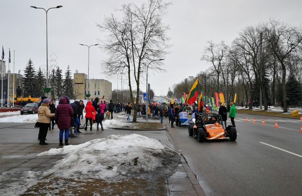 Kovo – 11 – osios bėgimas ir Patriotinė eisena - stiprybės ir vienybės šventė