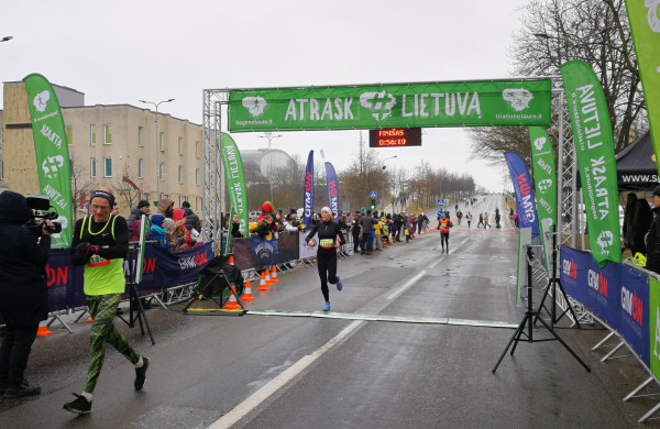 Kovo – 11 – osios bėgimas ir Patriotinė eisena - stiprybės ir vienybės šventė