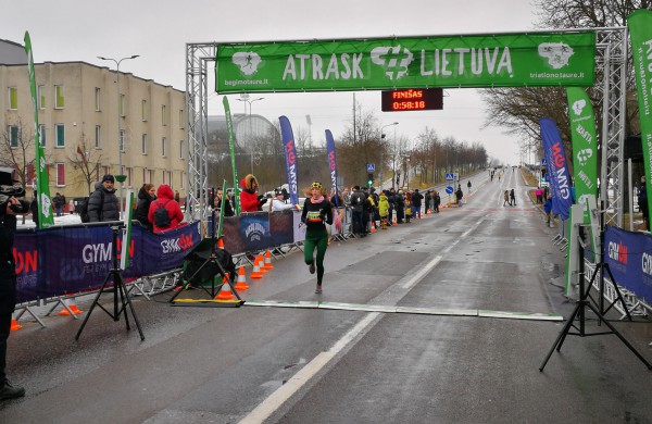 Kovo – 11 – osios bėgimas ir Patriotinė eisena - stiprybės ir vienybės šventė