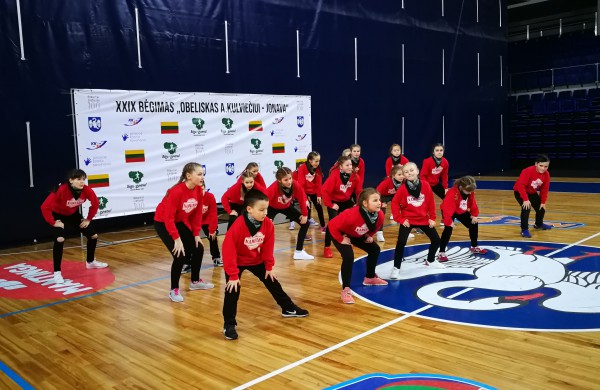 Kovo – 11 – osios bėgimas ir Patriotinė eisena - stiprybės ir vienybės šventė