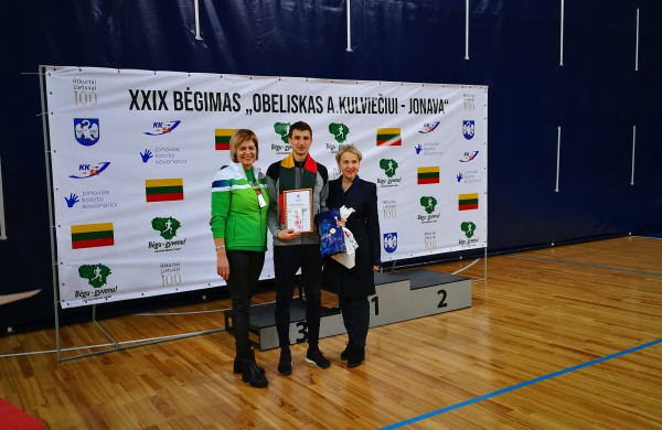 Kovo – 11 – osios bėgimas ir Patriotinė eisena - stiprybės ir vienybės šventė