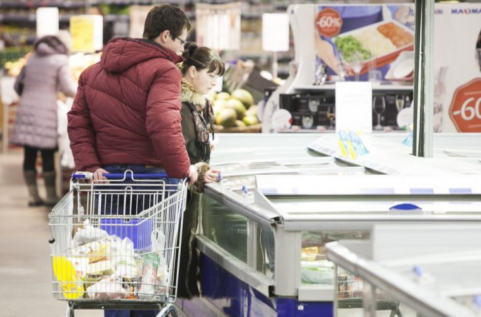 Prekybos centrai jau skelbia Velykinį darbo laiką