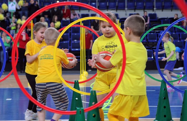 Lietuvos mažųjų žaidynės – sveikus kūnus ir požiūrį formuojantis projektas