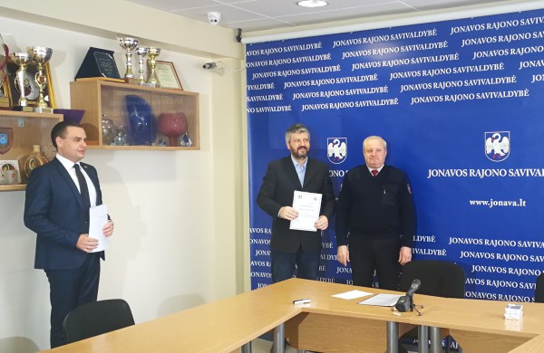 Šiandien papildytos savanorių ugniagesių gretos