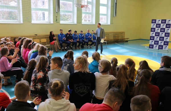 Startavo „FK JONAVA – tavo mokykloje!” socialinis projektas!