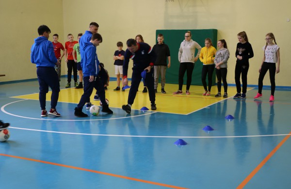 Startavo „FK JONAVA – tavo mokykloje!” socialinis projektas!