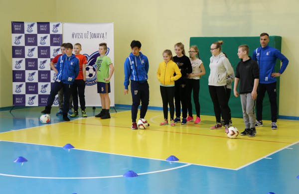 Startavo „FK JONAVA – tavo mokykloje!” socialinis projektas!