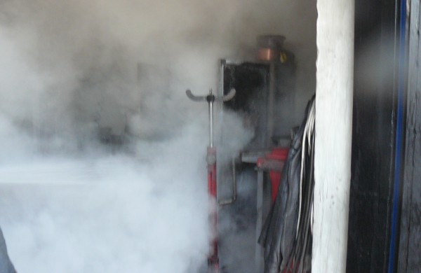 Itin pavojinga – degė propano, deguonies ir acetileno balionai