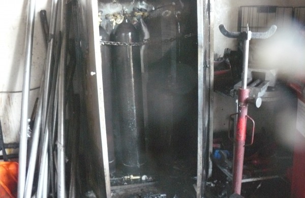 Itin pavojinga – degė propano, deguonies ir acetileno balionai