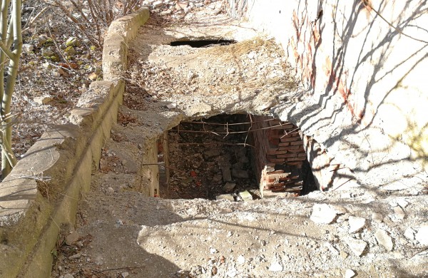 Apgriuvęs senasis baldų kombinatas: akimirka iki nelaimės