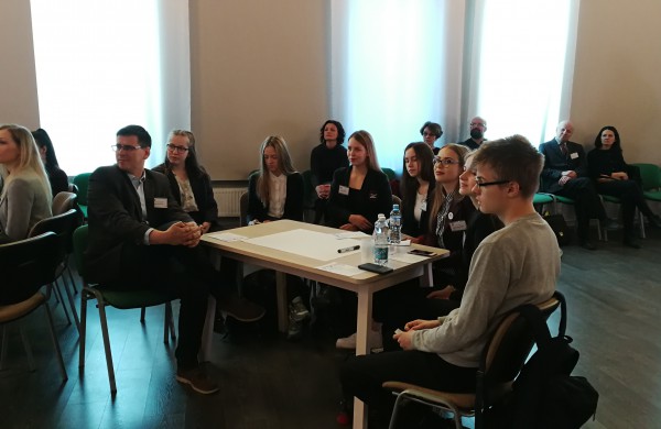 Diskusija „Mano idėja Lietuvai“ į Jonavą atviliojo Prof. dr. Liudą Mažylį