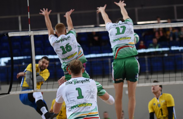 Intriguojantis Lietuvos vyrų tinklinio čempionato finalas Jonavoje prasidėjo "Sūduvos" pergale