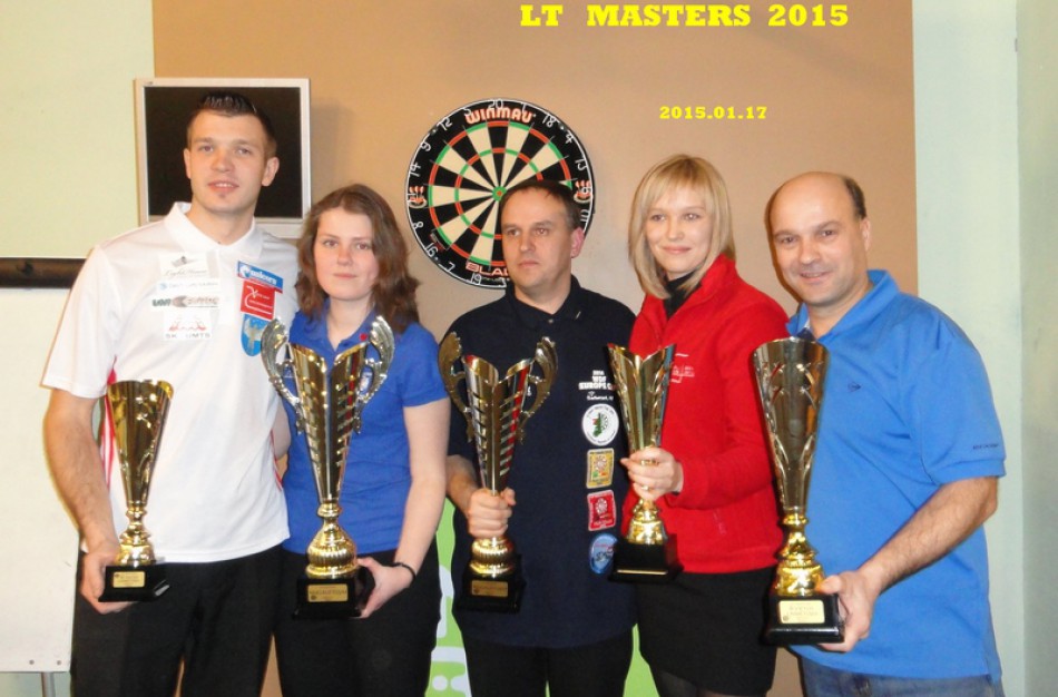 Metus sėkmingu žaidimu pradėjo Jonavos smiginio mėgėjai