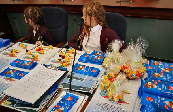 Apdovanoti eilėraščių, rašinėlių ir piešinių konkurso „Augu Lietuvoje/Jonavoje laimingas 2018“ dalyviai