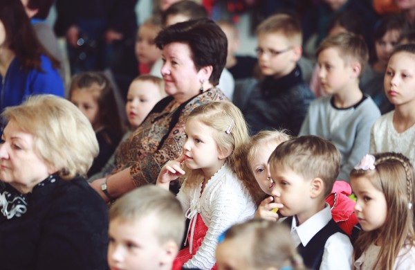 Apdovanoti eilėraščių, rašinėlių ir piešinių konkurso „Augu Lietuvoje/Jonavoje laimingas 2018“ dalyviai