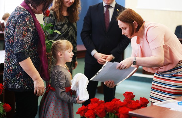 Apdovanoti eilėraščių, rašinėlių ir piešinių konkurso „Augu Lietuvoje/Jonavoje laimingas 2018“ dalyviai