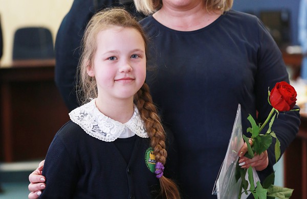 Apdovanoti eilėraščių, rašinėlių ir piešinių konkurso „Augu Lietuvoje/Jonavoje laimingas 2018“ dalyviai