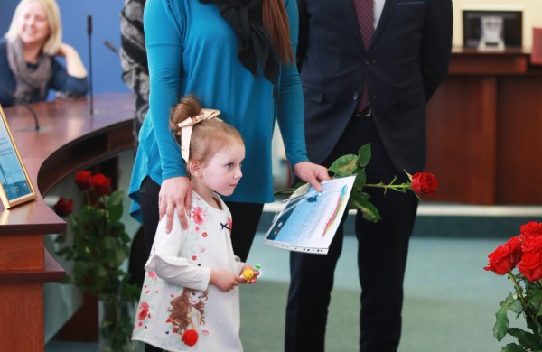 Apdovanoti eilėraščių, rašinėlių ir piešinių konkurso „Augu Lietuvoje/Jonavoje laimingas 2018“ dalyviai