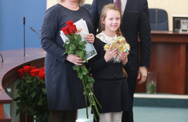 Apdovanoti eilėraščių, rašinėlių ir piešinių konkurso „Augu Lietuvoje/Jonavoje laimingas 2018“ dalyviai