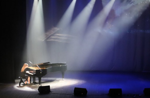 Praūžė Jonavos talentų konkursas „Aš ateinu“