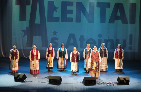 Praūžė Jonavos talentų konkursas „Aš ateinu“