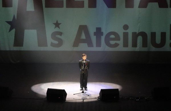 Praūžė Jonavos talentų konkursas „Aš ateinu“