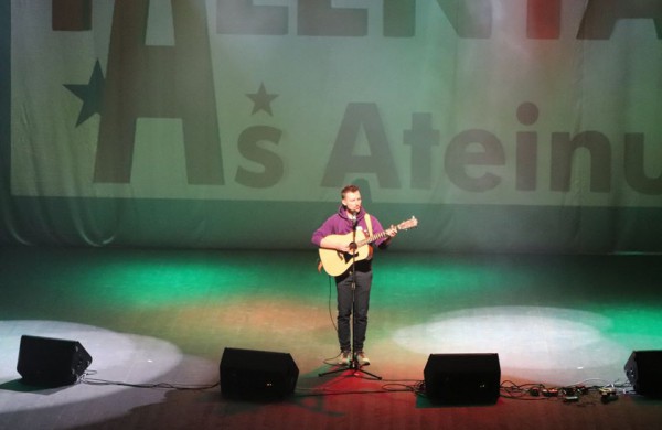 Praūžė Jonavos talentų konkursas „Aš ateinu“