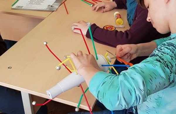 Moksleiviai atskleidė meninius gebėjimus 