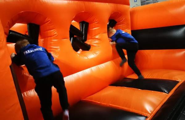 Jonavos sporto arenoje paminėtas sveikatą stiprinančių mokyklų veiklos 25-metis 