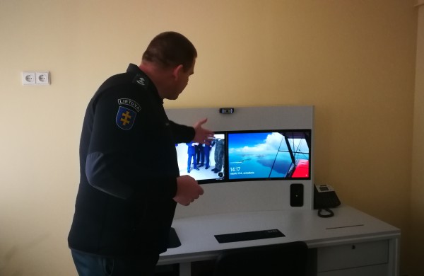 Ateitis jau čia - Jonavoje pristatytas pirmasis Lietuvoje „Cyber police“ kambarys 