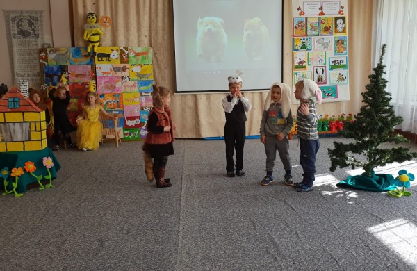 Jonavos mokykloje-darželyje  „Bitutė” paminėta geriausio žmogaus draugo diena