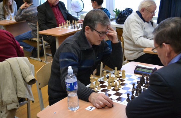 Skirtumas tarp jauniausio ir vyriausio šachmatininko - 85 metai