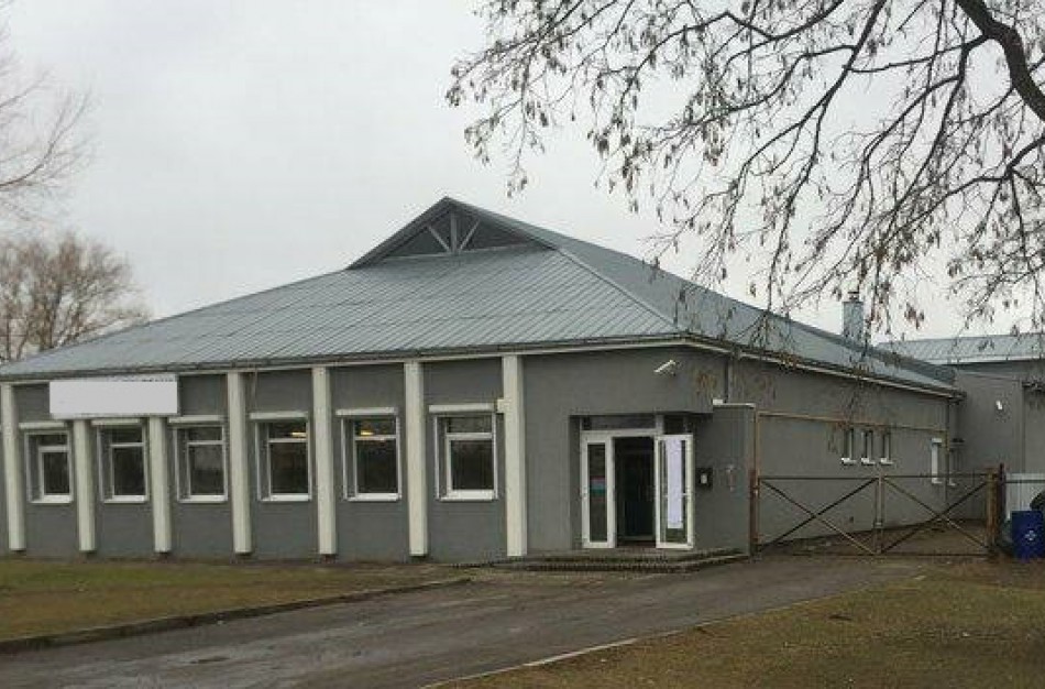 Atnešk ir užeik pažiūrėti ką atnešė tavo kaimynas!