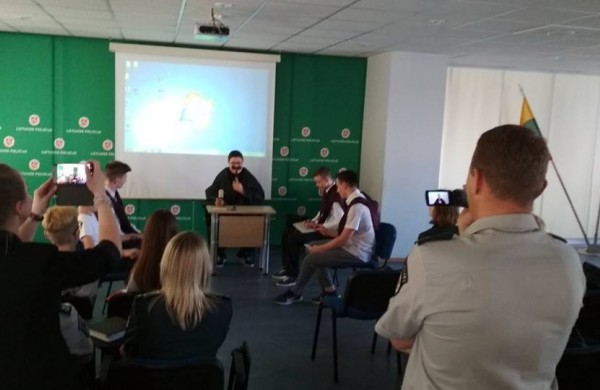 Teisinių žinių konkurse „Temidė“ varžėsi ir Jonavos moksleiviai 