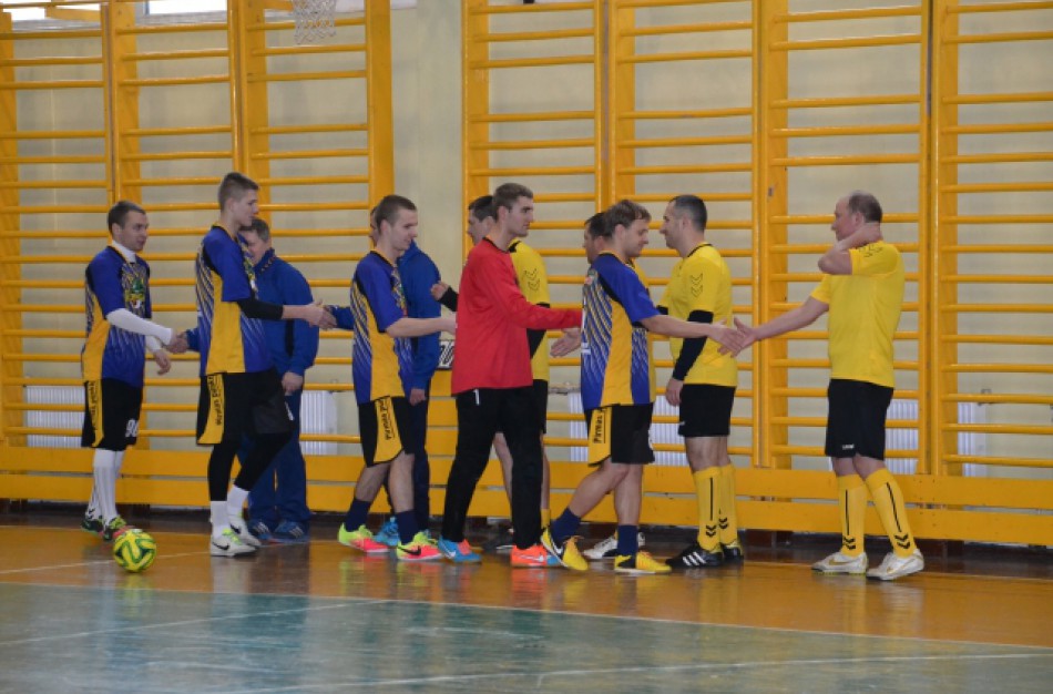 Salės futbolo pirmenybių finale „Vikingai“ susikaus su „Veteranas-Transachema“ komanda