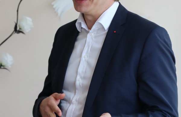 Jonavos mamų namus papuoš profesionalios nuotraukos rėmeliuose