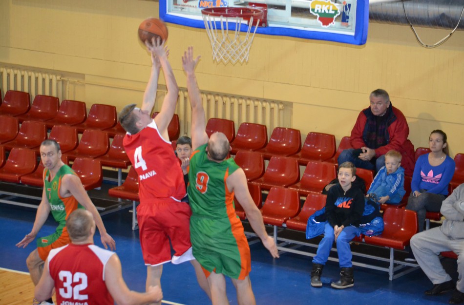 Po mėnesio pertraukos – JKML kovų metas